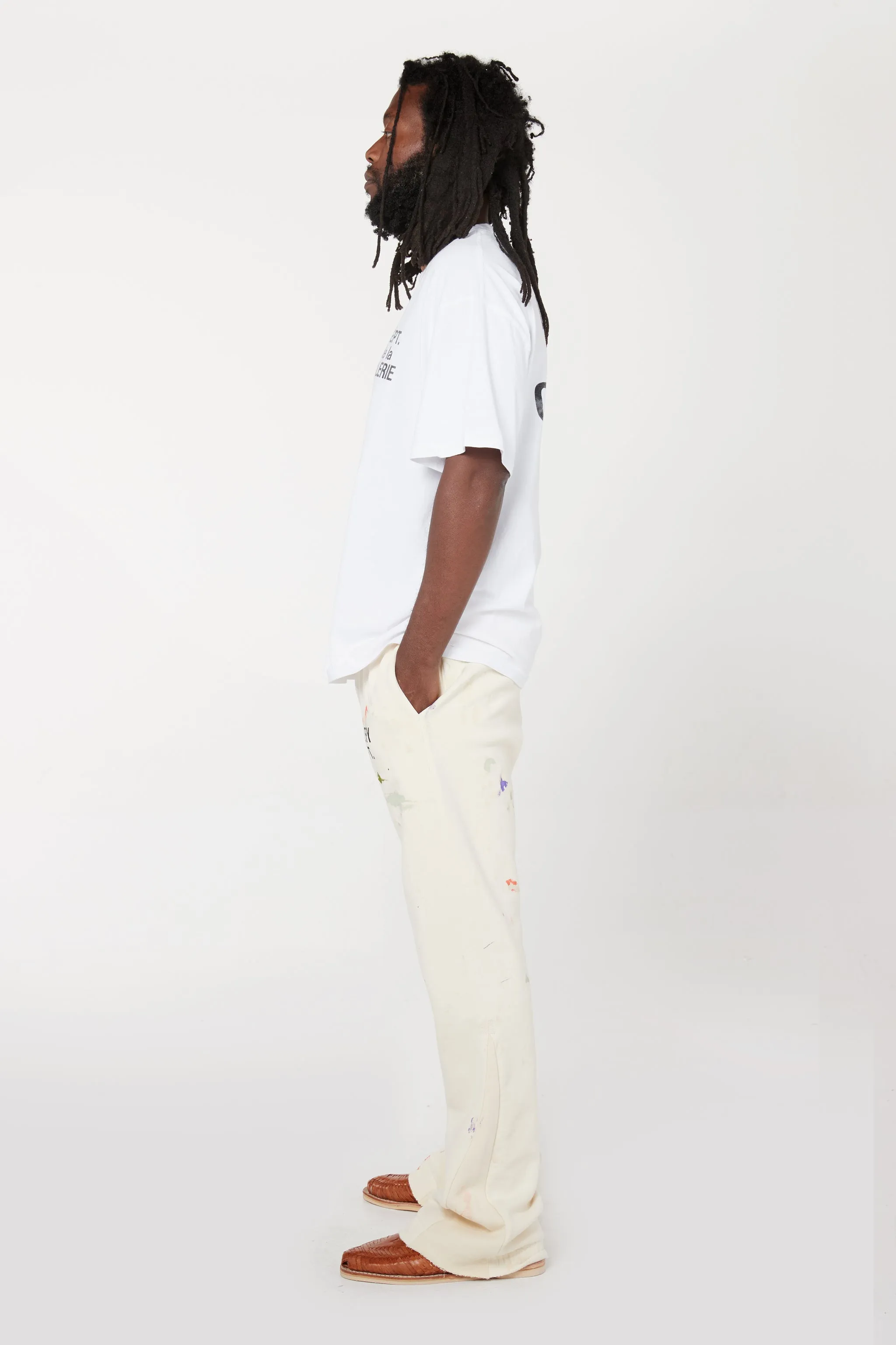 GALLERY DEPT. CLASSIC FRENCH TEE Classic French TEE White S-XL This time the return of the classic French Tee follows the newly replenished version of the official website. The printing is mottled and distressed. The main label/wash water label/code number label are also updated. The old style is newly made and the quality is increased.